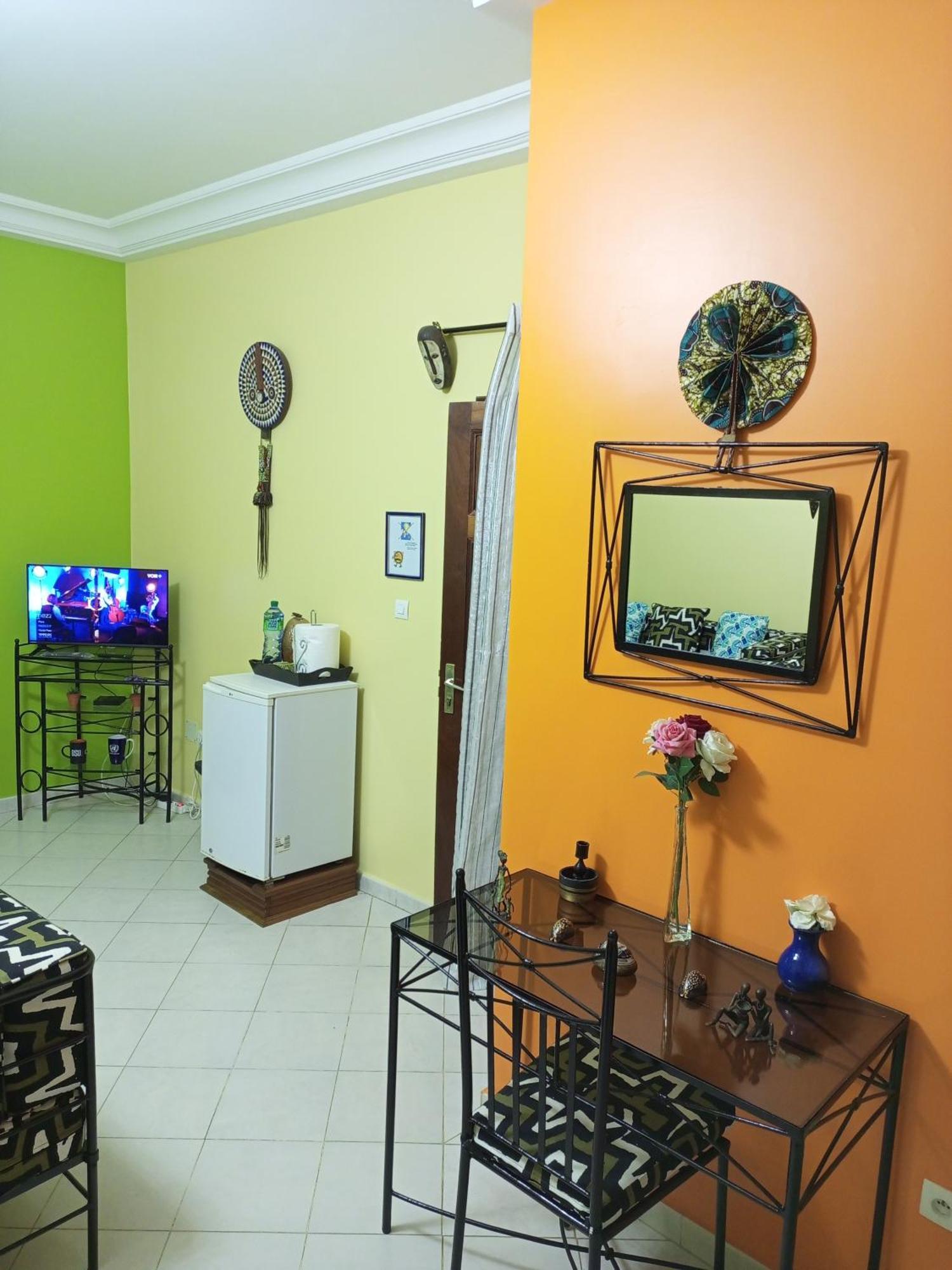 דקר Delices Chez L'Habitant Diack מראה חיצוני תמונה